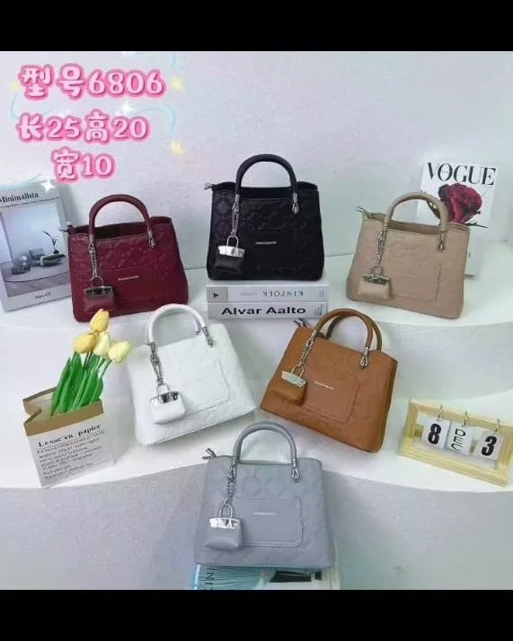 Hand bags